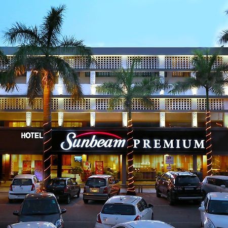 Sunbeam Premium Hotel Zirakpur Exterior foto